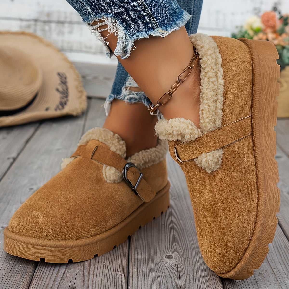 Evelyn | Cozy Stroll Clogs
