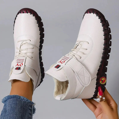 Willow | Cozy Winter Walkers