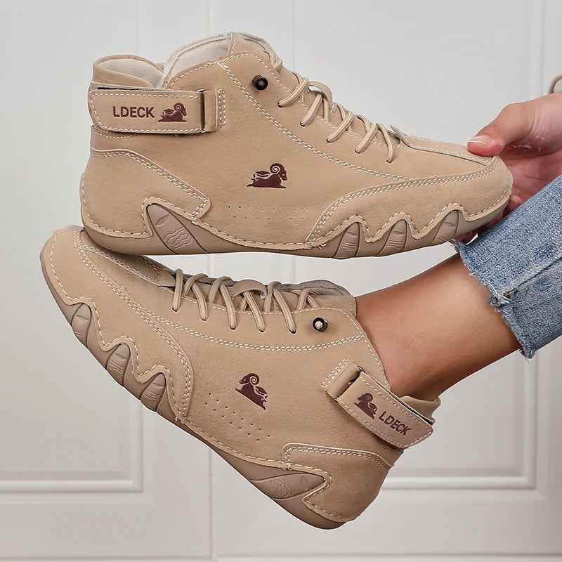 Riley | All-Day Comfort Walkers