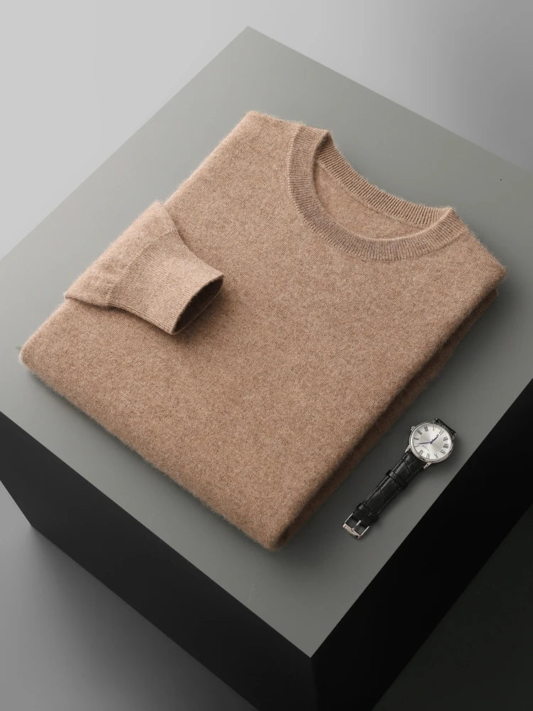 Adrian | Essential Crew Knit