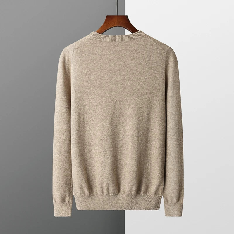 Adrian | Essential Crew Knit