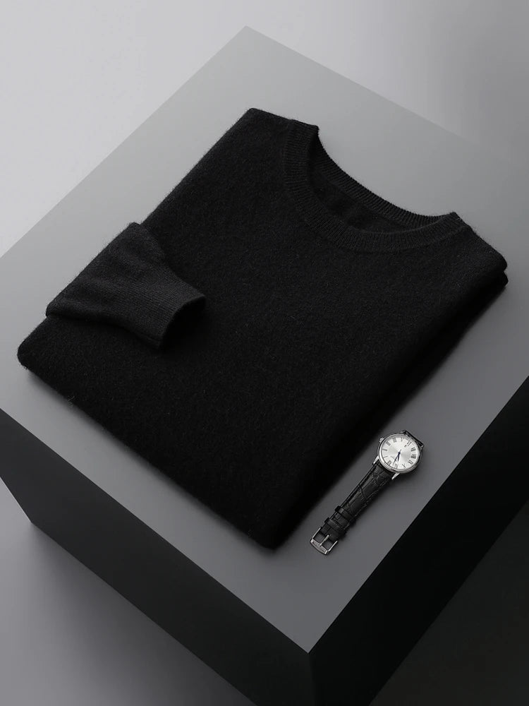 Adrian | Essential Crew Knit