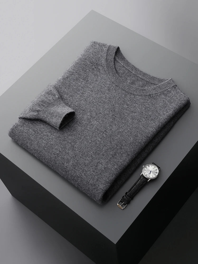 Adrian | Essential Crew Knit