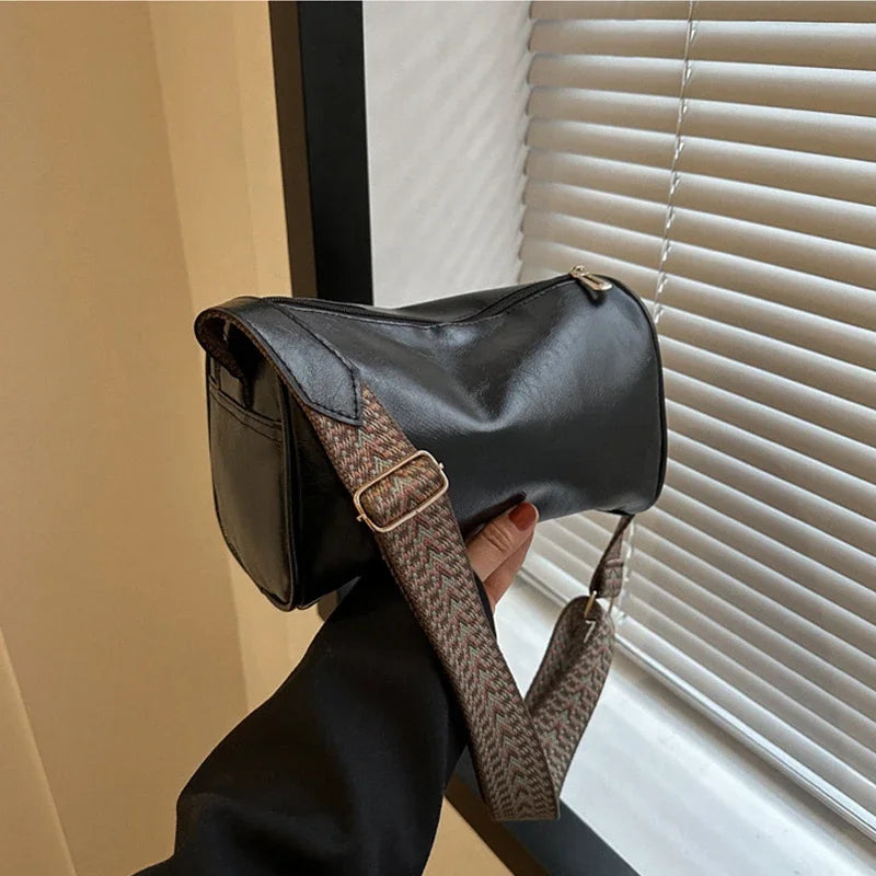 Florence | Modern Everyday Crossbody